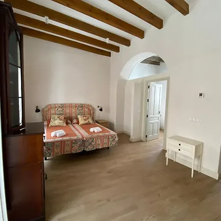 Apartment Taina La Merced Primero Muro